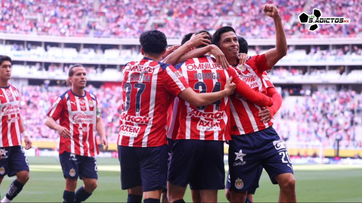 ¡Goleada rojiblanca! Chivas vence 3-0 a Santos con doblete de Armando 'Hormiga' González. El Rebaño de Milito vuela alto en el Clausura 2026.