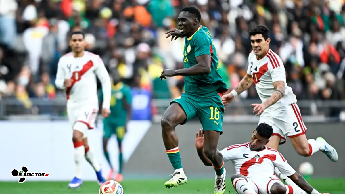 Senegal desafía a la CAF y celebra el título africano ante Perú en el debut de Mano Menezes. Los africanos ganaron 2-0 en un duelo marcado por la polémica jurídica y la crisis de la selección inca