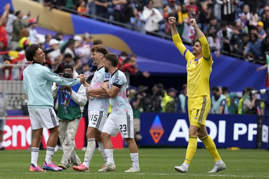 Bélgica remontó un 2-0 y eliminó a Senegal